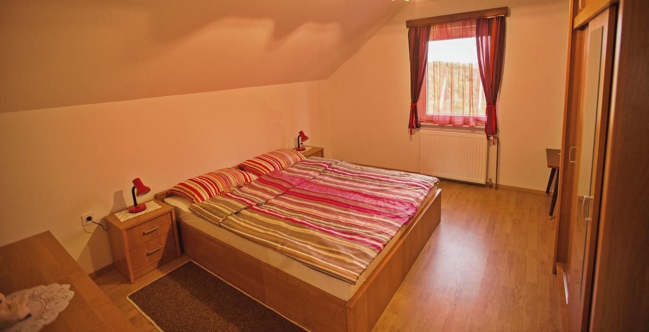 Apartment House Sumrak Bizeljsko Kültér fotó